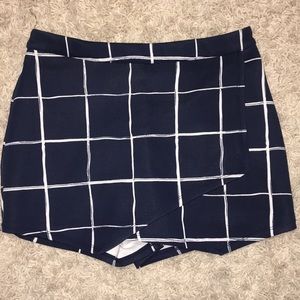 Abercrombie and Fitch skort